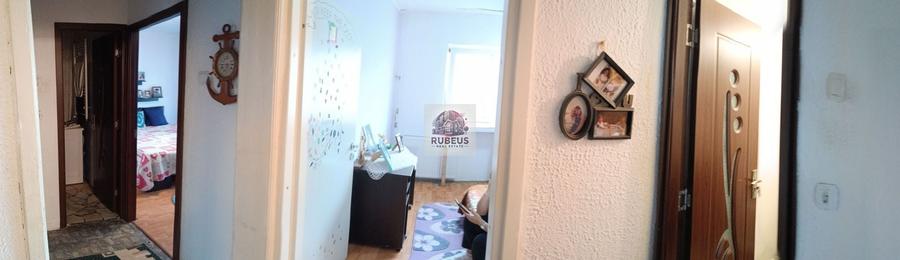 Apartament cu 3 camere decomandat, mobilat în Crihala