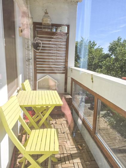 Apartament cu 3 camere decomandat în Malul Mureșului