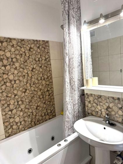 🏡 Închiriez Apartament cu 2 camere , loc de parcare, 250 m metrou Titan - 7