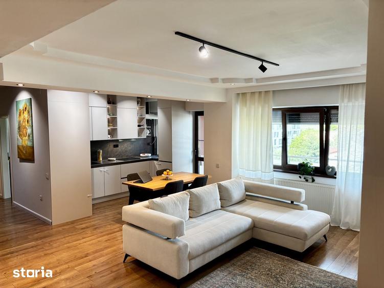 Apartament cu 3 camere în Est