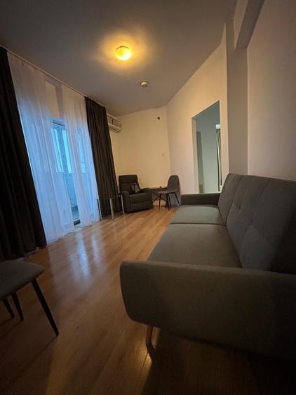 Apartament cu 2 camere semidecomandat în Dacia