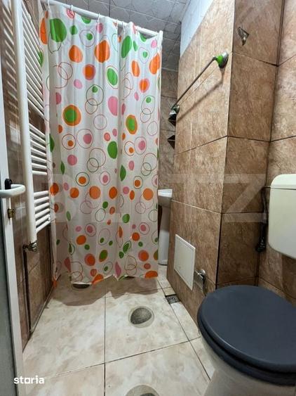 Apartament cu 3 camere semidecomandat în Micro 6