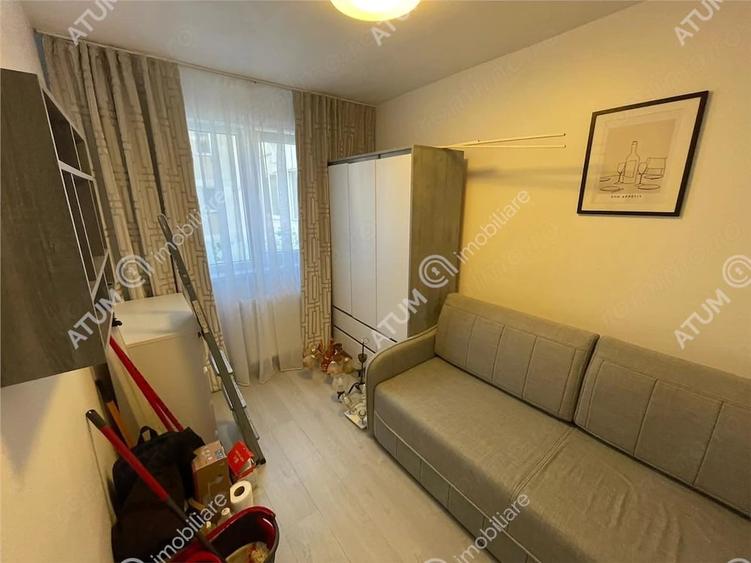Apartament cu 3 camere decomandat în Vest