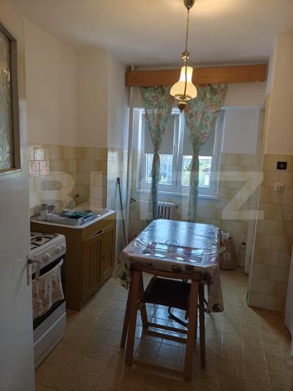 Apartament cu 4 camere, 88 mp, etaj intermediar, pe B-dul Dacia - 5