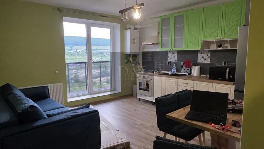 Apartament cu 2 camere, mobilat în Chinteni