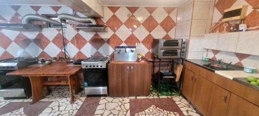 Spațiu comercial, de 100 mp, în Găvana