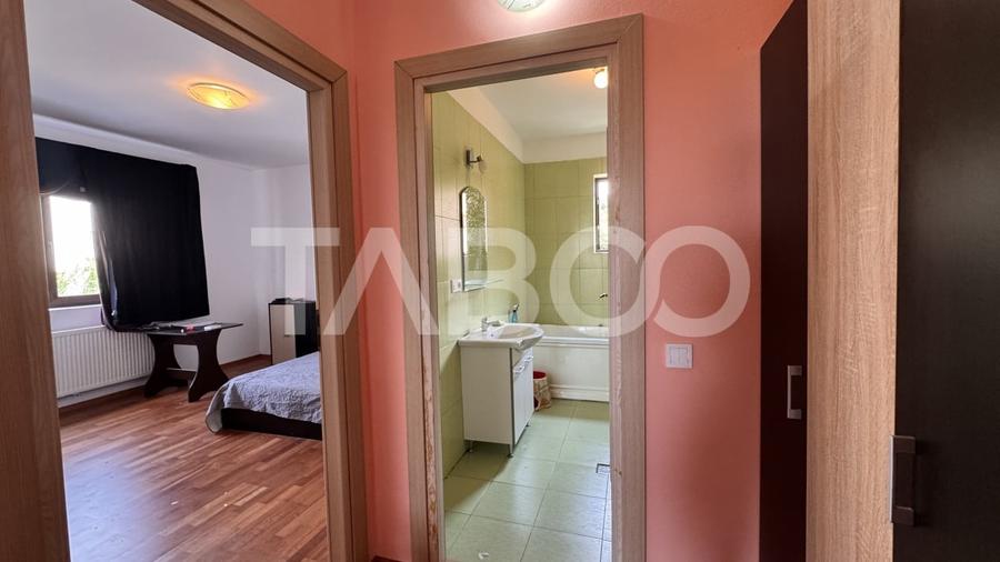 Apartament cu 2 camere semidecomandat, mobilat în Tilișca