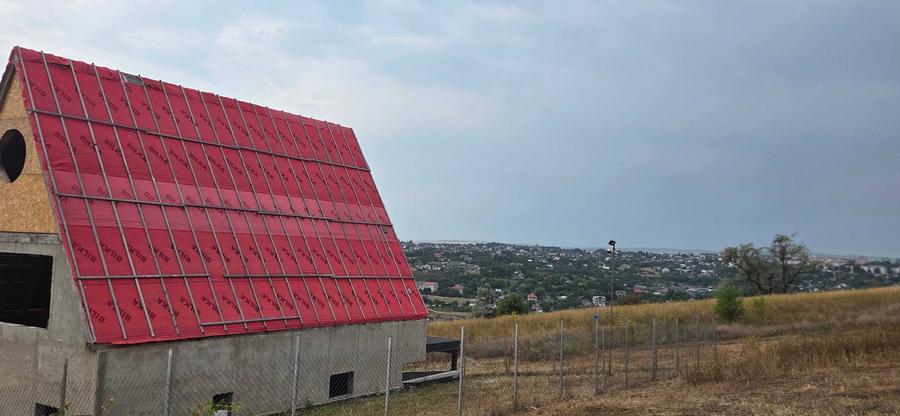 Casă cu 3 camere în Central