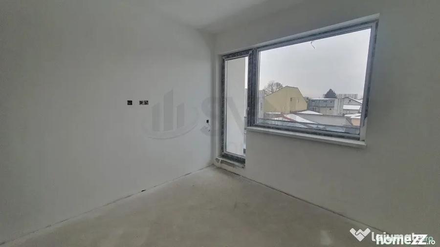 Apartament cu 2 camere decomandat în Chibrit
