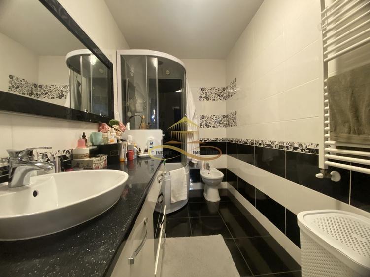 Apartament cu 4 camere decomandat, mobilat în Șerbănești