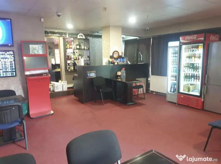 Spațiu comercial, de 80 mp, în Broșteni