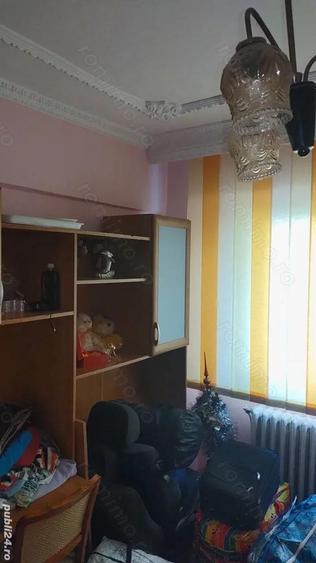 Apartament cu 3 camere decomandat în Obor