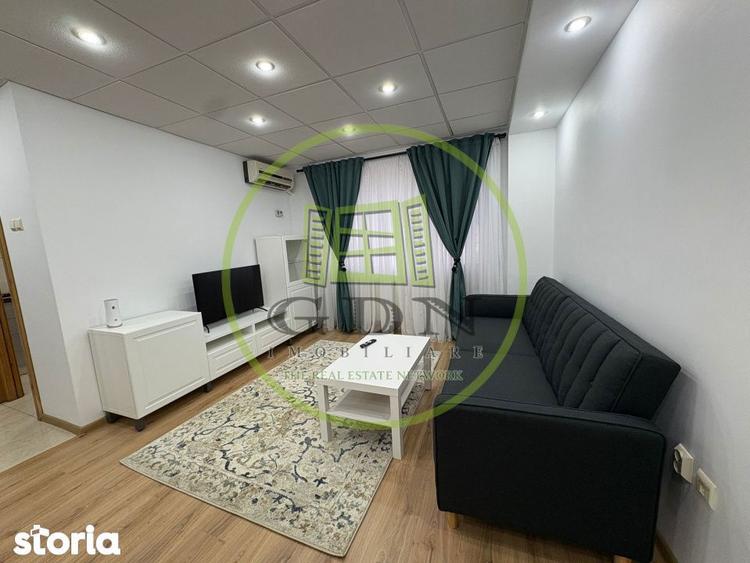 Apartament, 2 camere, decomandat, 44 mp, Ultracentral , Zona Maestro - 1