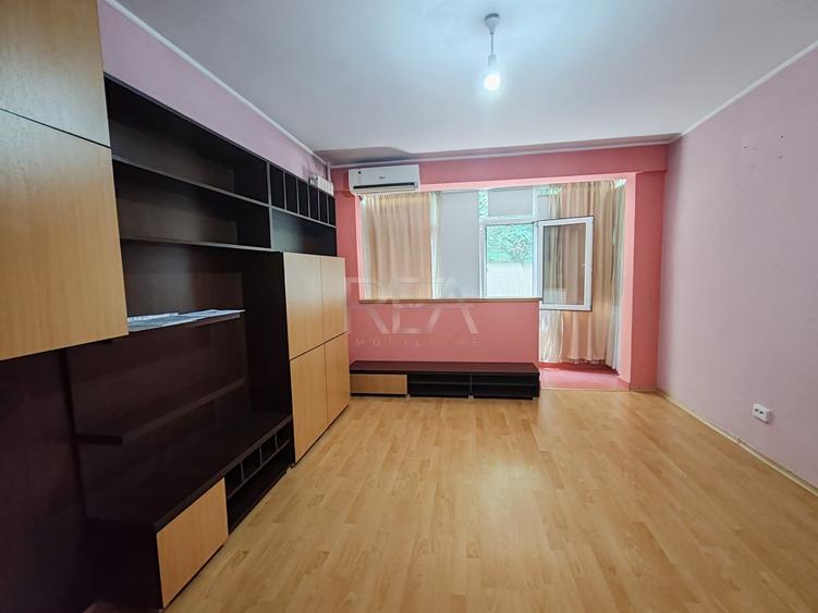 Apartament cu 2 camere decomandat, mobilat în Drumul Taberei