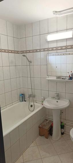 Apartament cu 3 camere decomandat în Tomis Nord