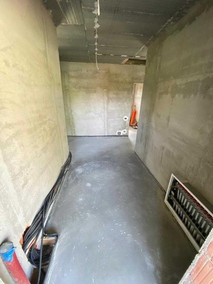 Casă cu 3 camere în Central
