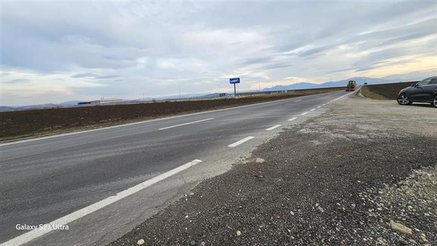 Teren Construcții extravilan de 30700 mp, în Feldioara