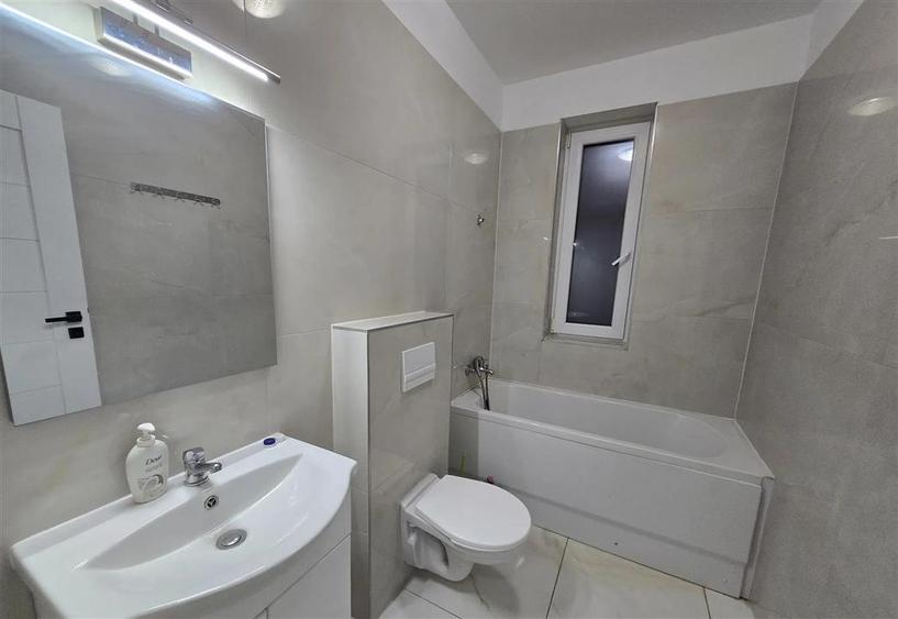 Garsonieră decomandată în Braytim