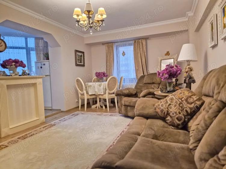 Apartament cu 2 camere semidecomandat în Central