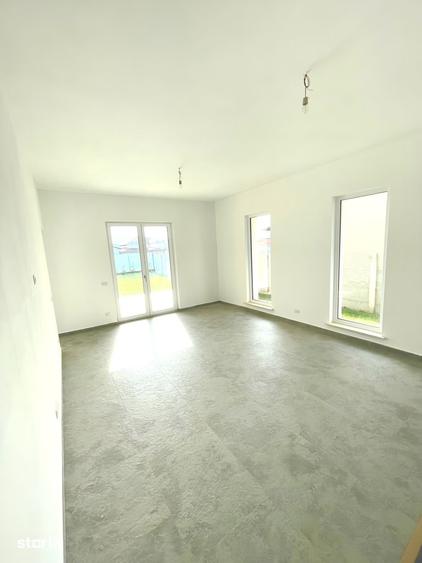 Casă cu Teren 520 Mp în Oncea