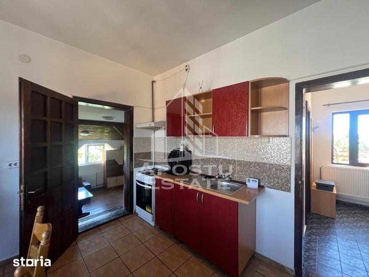 Apartament cu 2 camere semidecomandat în Ronaț