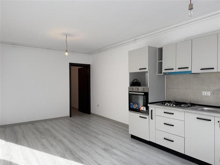 Apartament cu 2 camere decomandat în Sânpetru
