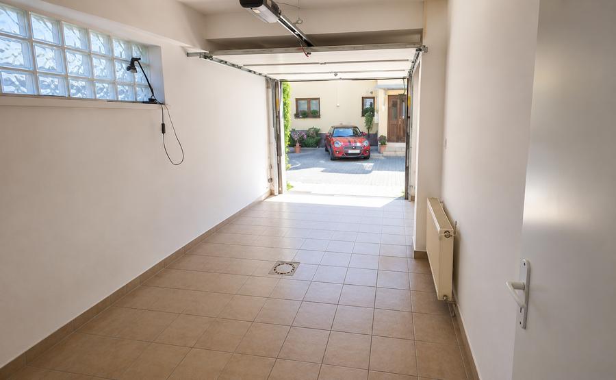 Casă individuală cu 13 camere cu Canalizare în Floreasca