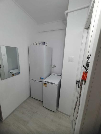 Inchiriez apartament cu o camera ultracentral - 1