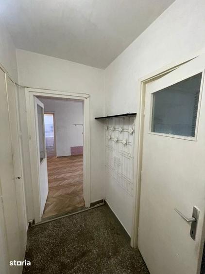 Apartament cu 2 camere semidecomandat în Săsar