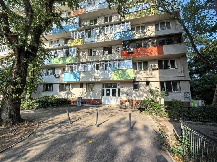 Proprietar vand apartament 1 camera in Sector 1 - 1