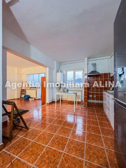 Apartament cu 2 camere decomandat în Decebal