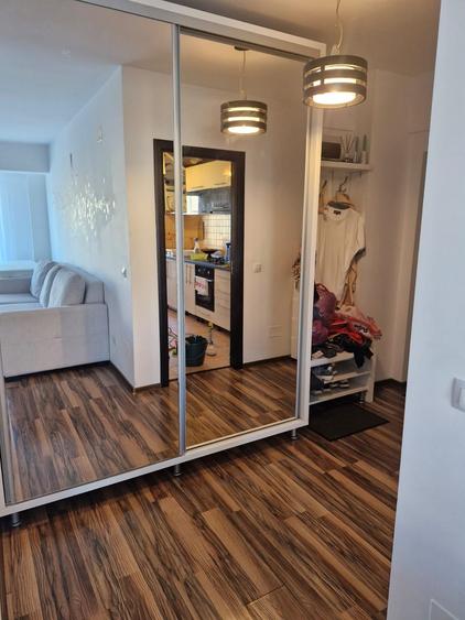 Apartament cu 3 camere decomandat, mobilat în Popas Păcurari