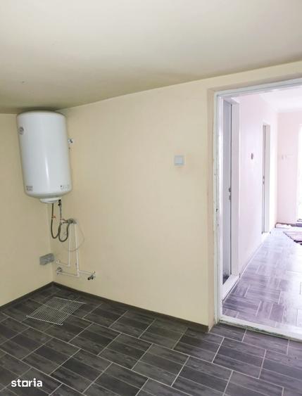Casă cu 4 camere cu Teren 350 Mp în Central