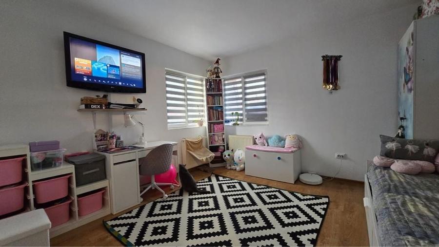 Apartament cu 2 camere decomandat în Florești
