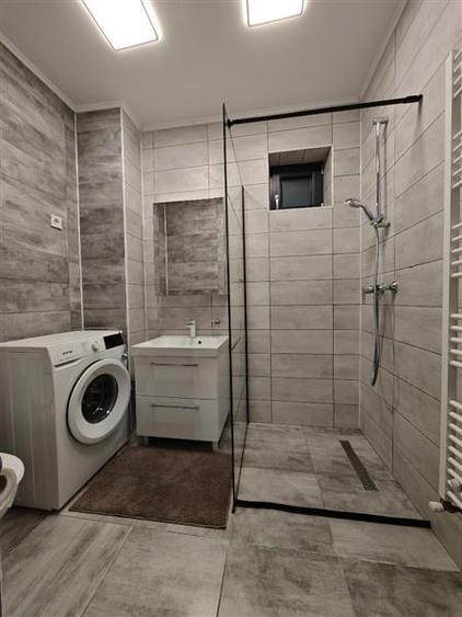 Apartament cu 2 camere semidecomandat, mobilat în Centrul Istoric