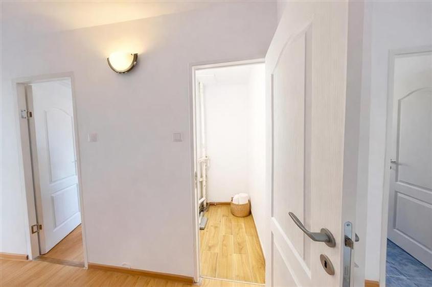 Apartament cu 2 camere decomandat în Scriitorilor