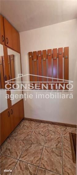 Se vinde imobil cu 3 camere , dec, etaj 3 , in cart.Micro 5 , liber - 1