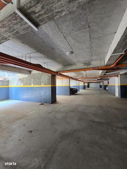 Apartament cu 4 camere decomandat în Dobroești