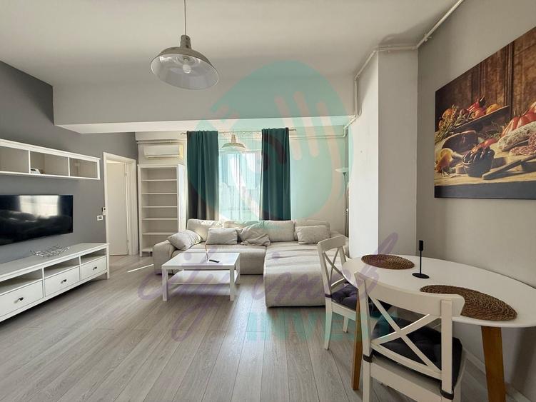 Apartament cu 2 camere semidecomandat, mobilat în Vitan Mall