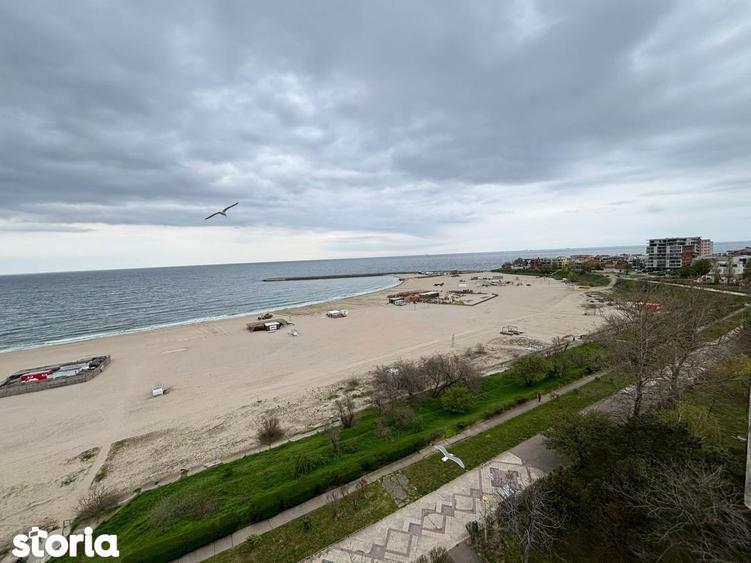 Apartament cu 3 camere în Faleza Nord