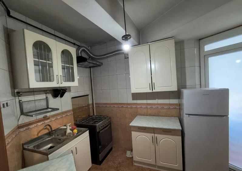 Apartament cu 2 camere decomandat, mobilat în Unirii