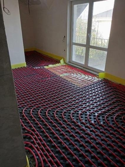 Casă individuală cu 5 camere cu Canalizare în Dezmir