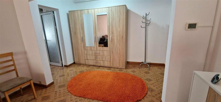 Apartament cu 2 camere circular în Tătărași