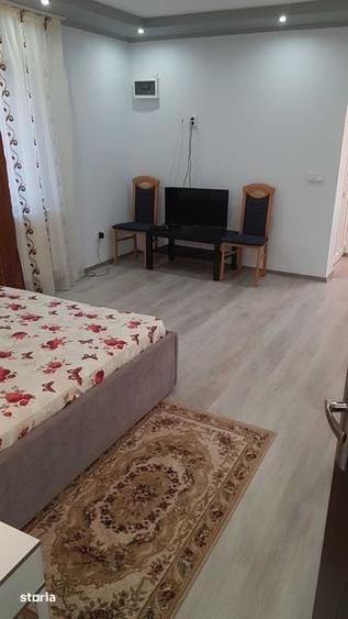 Casă cu 4 camere cu Teren 176 Mp în Central