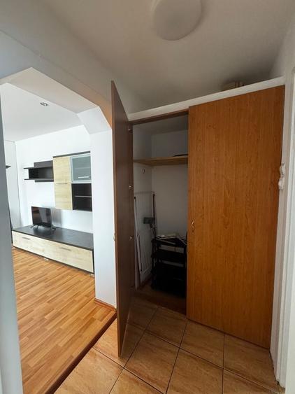 Apartament cu 2 camere semidecomandat în Centrul Istoric