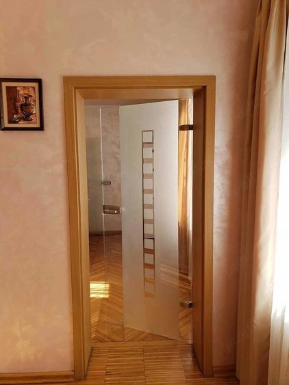 Casă cu Teren 700 Mp în Central