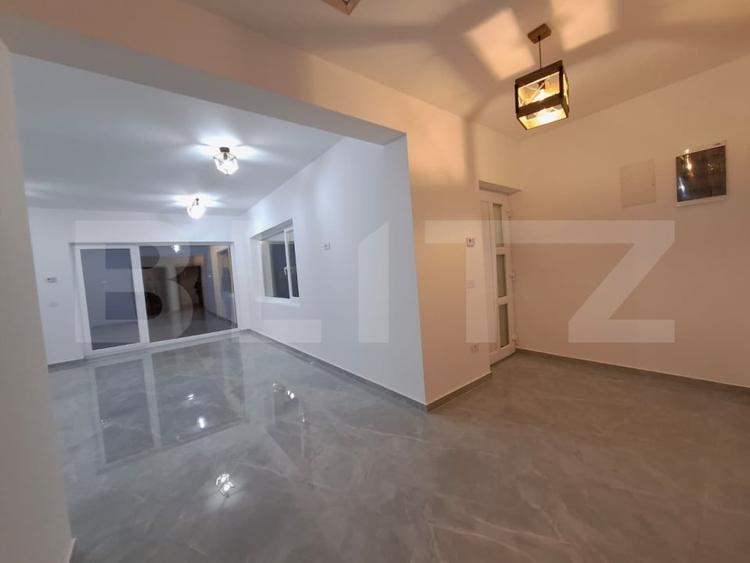 Casă individuală cu 3 camere cu Canalizare în Tărlungeni