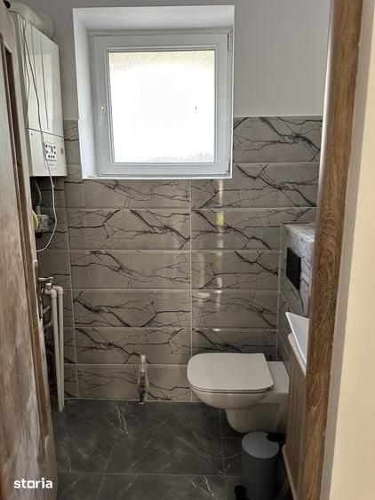 Casă cu 5 camere cu Teren 1430 Mp în Gurghiu