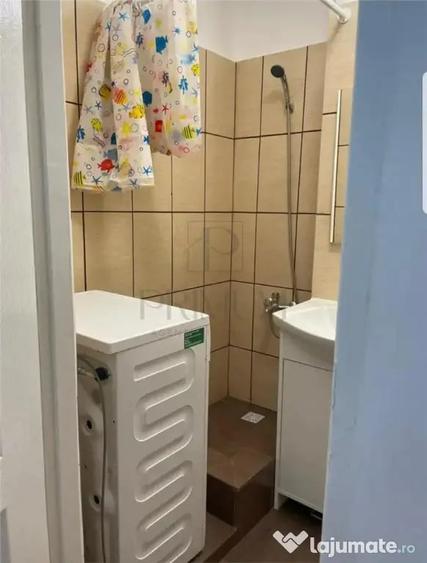 Apartament cu 2 camere semidecomandat în Șagului