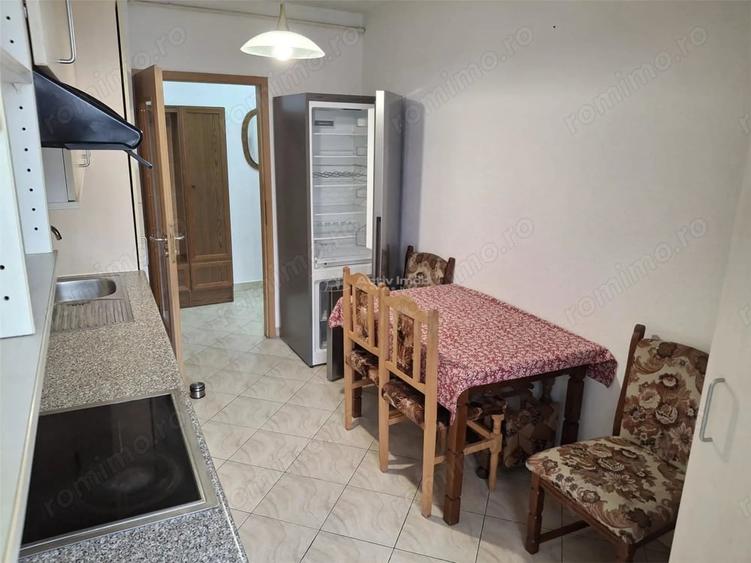 Apartament cu 2 camere semidecomandat în Ultracentral